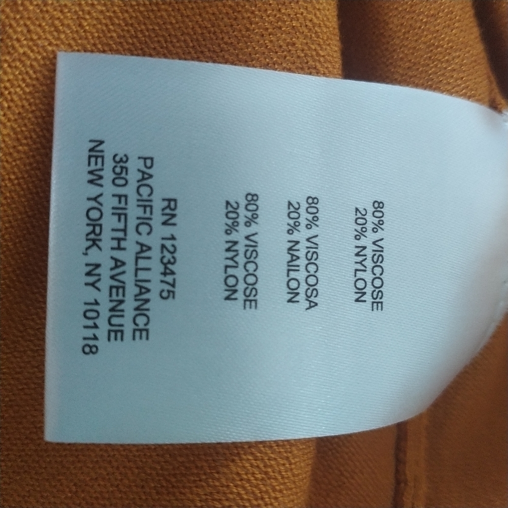 Jones New York Mustard Bost Neck Hole Front Tunic Top 3X - Picture 6 of 8